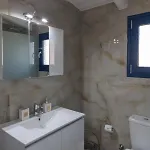 Golden Sea شقة