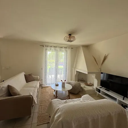 Golden Sea Appartement *