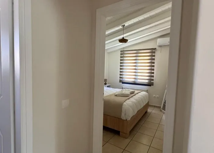 Golden Sea * Πόρτο Χέλι